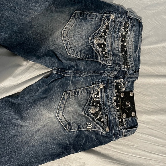 Miss Me jeans - Picture 2 of 3